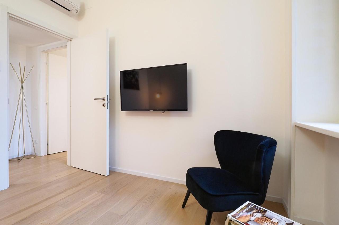 Contempora Apartments - Turati 3 One Bedroom Apartment ミラノ エクステリア 写真